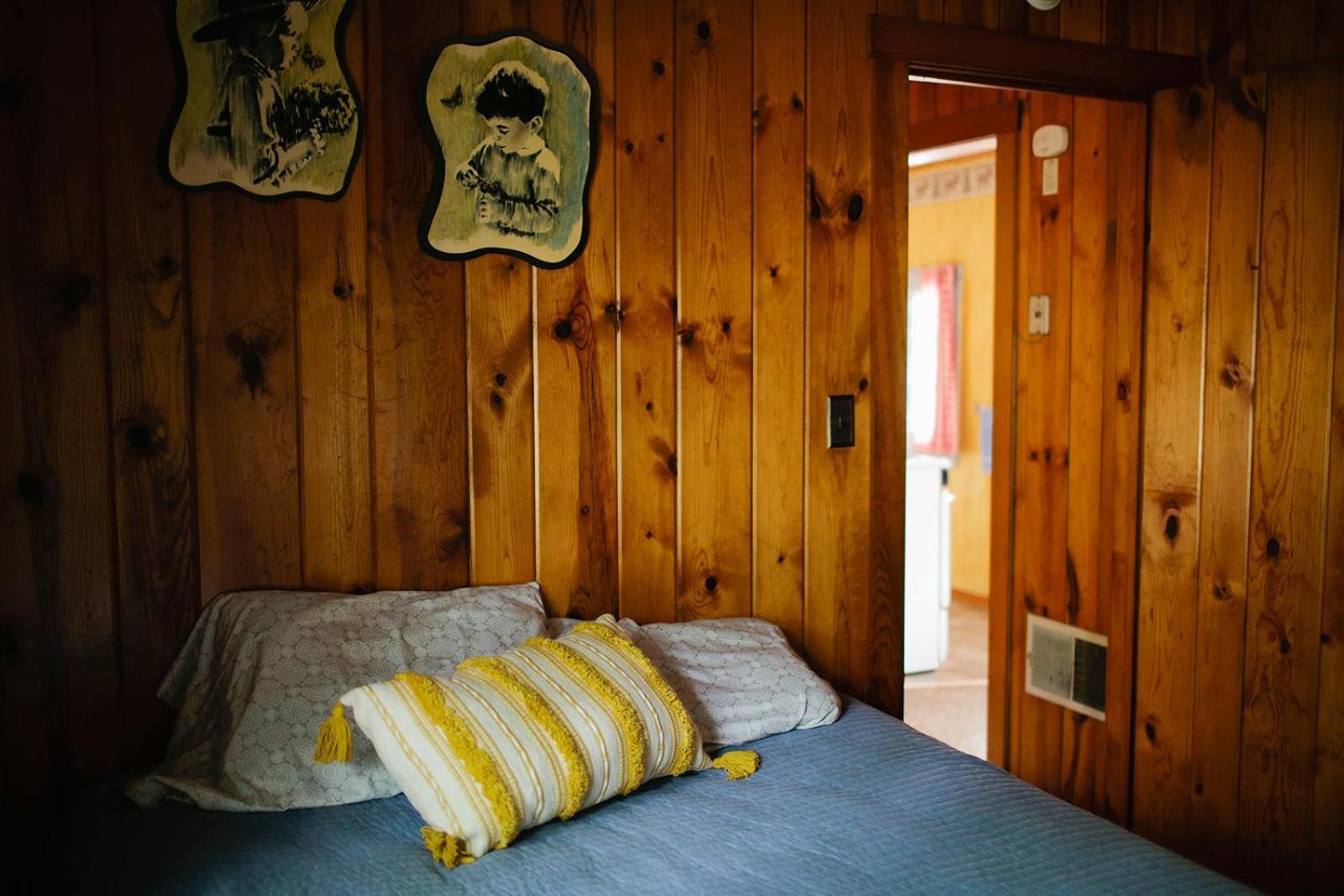Riverside Point Resort Motel Park Rapids Esterno foto