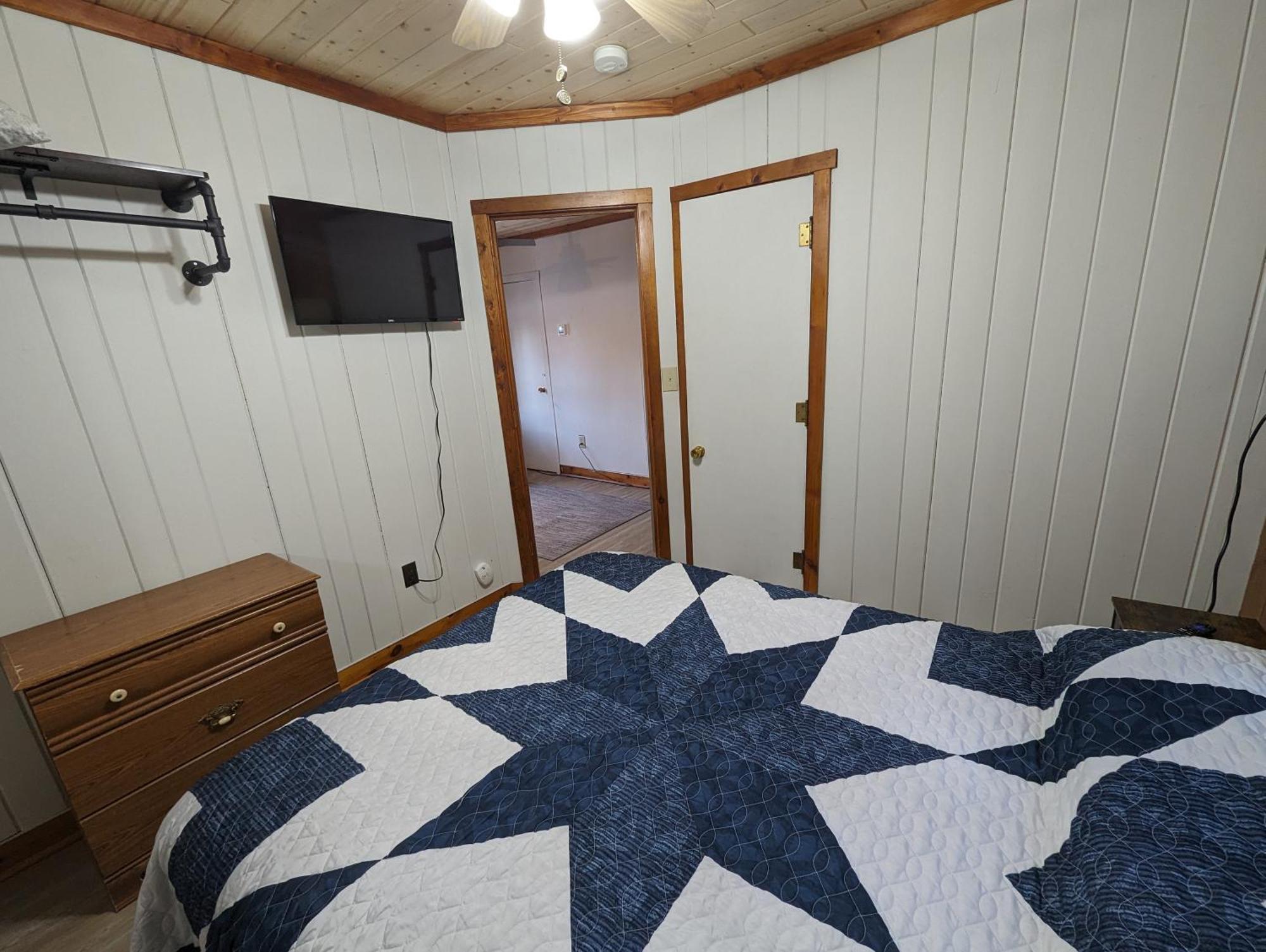 Riverside Point Resort Motel Park Rapids Esterno foto